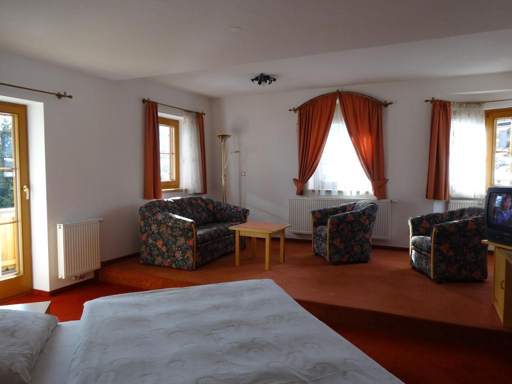 Landhotel Eva Kirchberg in Tirol Pokoj fotografie