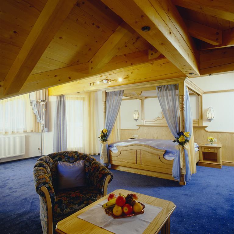 Landhotel Eva Kirchberg in Tirol Pokoj fotografie